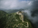 Aerial View of La Citadelle Laferriere in Haiti Lámina fotográfica por James P. Blair Aerial View of La Citadelle Laferriere in Haiti Lámina fotográfica por James P. Blair