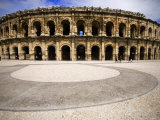 Roman Amphitheatre Les Arenes in Nimes Photographie par Glenn Beanland