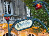 Art Nouveau Metro Entrance Photographie par Glenn Beanland