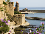 Church Tower of Notre Dame Des Anges and Harbour Photographie par Glenn Beanland