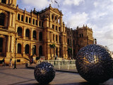 Treasury Building on Brisbane Square Now Home to Treasury Casino Photographie par Richard I'Anson