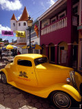 Street Scene in Philipsburg, St. Martin, Caribbean Photographie par Robin Hill