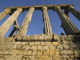 Roman Ruins of Temple of Diana, Evora, Portugal Photographie par John & Lisa Merrill