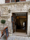 Bautezar Hotel and Restaurant, Les Baux de Provence, France Photographic Print by Lisa S. Engelbrecht