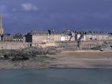 Walled City, Normandy, France Photographie par Walter Bibikow