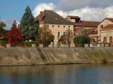 Buildings along Saone River, Burgundy, France Lámina fotográfica por Lisa S. Engelbrecht