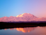 Mt. McKinley at Sunrise with Reflections, Denali National Park, Alaska, USA Photographie par Terry Eggers