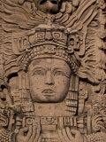 Hotel Mayan Palace, Mayan Sculpture, Puerto Vallarta, Mexico Lámina fotográfica por Walter Bibikow Hotel Mayan Palace, Mayan Sculpture, Puerto Vallarta, Mexico Lámina fotográfica por Walter Bibikow
