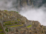 Ancient Ruins of Machu Picchu, Andes Mountain, Peru Photographie par Keren Su