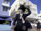 Art Deco Weekend on Ocean Drive, South Beach, Miami, Florida, USA Photographie par Robin Hill