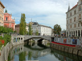 Triple Bridge by Joze Plecnik, Ljubljana, Slovenia Photographie par Lisa S. Engelbrecht