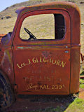 Derelict Truck, near Ararat, Victoria, Australia Lámina fotográfica por David Wall