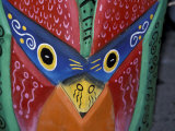 Carved, Painted Handcrafts, San Jose, Costa Rica Lámina fotográfica por Cindy Miller Hopkins