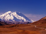 Mt. Denali from Stony Hill in Fall, Mt. McKinley, Alaska, USA Fotografie-Druck von Charles Sleicher