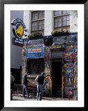 Exterior of the Bulldog Coffee Shop, Amsterdam, the Netherlands (Holland) ポスター - リチャード・ネベスキー