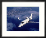 Lear jet in flight Affiches par Garry Adams