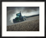Tractor in Dusty Field Stampe
