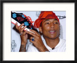 Top American Rap Artist and Producer Pharrell Williams, August 2004 Láminas Top American Rap Artist and Producer Pharrell Williams, August 2004 Láminas