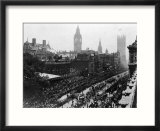 Edward VII's Coronation Procession with the Parliament Buildings in the Background Posters par Russel 