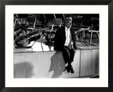 Composer Leonard Bernstein at Fairfield Hall During 1966 Rehearsal Concert Photographie encadrée
