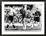 Dave McKay Footballer Plays For Spurs vs Leeds Gerahmter Fotografie-Druck