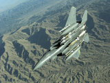U.S. Air Force F-15E Strike Eagle on a Combat Patrol over Afghanistan Lámina fotográfica por Stocktrek Images