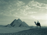 Pyramids, Giza, Egypt Photographie par Steve Vidler