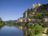 Chateau at Beynac-Et-Cazenac and Dordogne River, Beynac, Dordogne, France Photographic Print by Doug Pearson