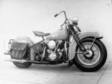 Harley-Davidson Racing Motorcycle Fotografisk tryk af Loomis Dean Harley-Davidson Racing Motorcycle Fotografisk tryk af Loomis Dean