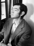 Argentine Author Julio Cortazar Premium fotografisk trykk av Pierre Boulat Argentine Author Julio Cortazar Premium fotografisk trykk av Pierre Boulat