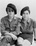 John Lennon y Yoko Ono Fotografía por Iain Macmillan