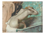 Woman Seated on the Edge of a Bathtub, Washing Her Neck with a Sponge, 1880-1895 Lámina giclée por Edgar Degas