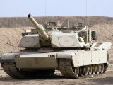 M1 Abrams Tank at Camp Warhorse Impressão fotográfica por Stocktrek Images M1 Abrams Tank at Camp Warhorse Impressão fotográfica por Stocktrek Images