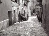 Street of Asciano Fotografisk trykk av Vincenzo Balocchi Street of Asciano Fotografisk trykk av Vincenzo Balocchi