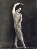 Young Ballet Dancer Portrayed While Dancing Photographie par Wanda Wulz