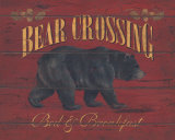 Bear Crossing Plakater af Stephanie Marrott Bear Crossing Plakater af Stephanie Marrott