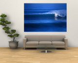 Surfers at Bells Beach, Torquay, Australia Reproduction murale géante par Rodney Hyett