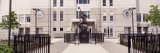 Statue in Front of a Building, Michael Jordan Statue, United Center, Chicago, Illinois, USA Fotografie-Druck von Panoramic Images 