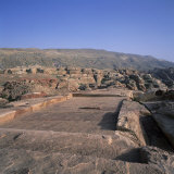Nabatean Sacrificial Altar Used for Worship of the God Dushara, in the High Palace, Petra, Jordan Photographie par Christopher Rennie