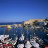 Boats in Harbour and Kyrenia Castle, Kyrenia, North Cyprus Photographie par Christopher Rennie