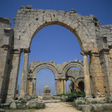 Remaining Arches of the Cruciform Church, Dead City Region, Northern Syria, Middle East Photographie par Christopher Rennie