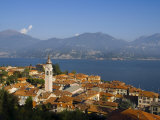 Menaggio, Lake Como, Lombardy, Italy, Europe Lámina fotográfica por Charles Bowman Menaggio, Lake Como, Lombardy, Italy, Europe Lámina fotográfica por Charles Bowman