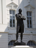 Sir Stamford Raffles Cast in 1887, Singapore, Southeast Asia Photographie par Pearl Bucknall