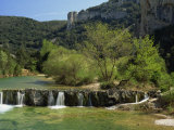 Landscape of the River Ibe Near Vallon Pont De L'Arc in Ardeche, Rhone-Alpes, French Alps, France Lámina fotográfica por Michael Busselle Landscape of the River Ibe Near Vallon Pont De L'Arc in Ardeche, Rhone-Alpes, French Alps, France Lámina fotográfica por Michael Busselle