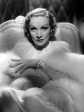 Desire, Marlene Dietrich, 1936 Affiches