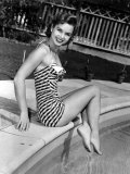 Debbie Reynolds Poolside, 1954 Affiches