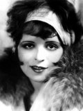 Clara Bow, c.1927 Affiches