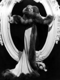 Desire, Marlene Dietrich, 1936, Formal Evening Gown Designed by Travis Banton Affiches