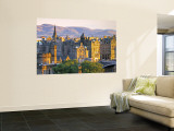 Skyline of Edinburgh, Scotland Reproduction murale géante par Doug Pearson