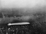 The LZ 129 Graf Zeppelin, over Manhattan, New York City, June 5, 1931 Photo